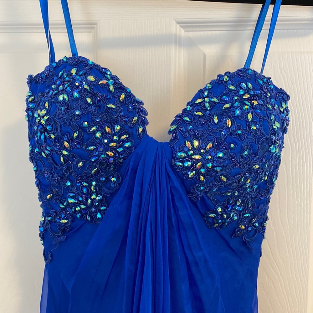 Prom dress - la femme